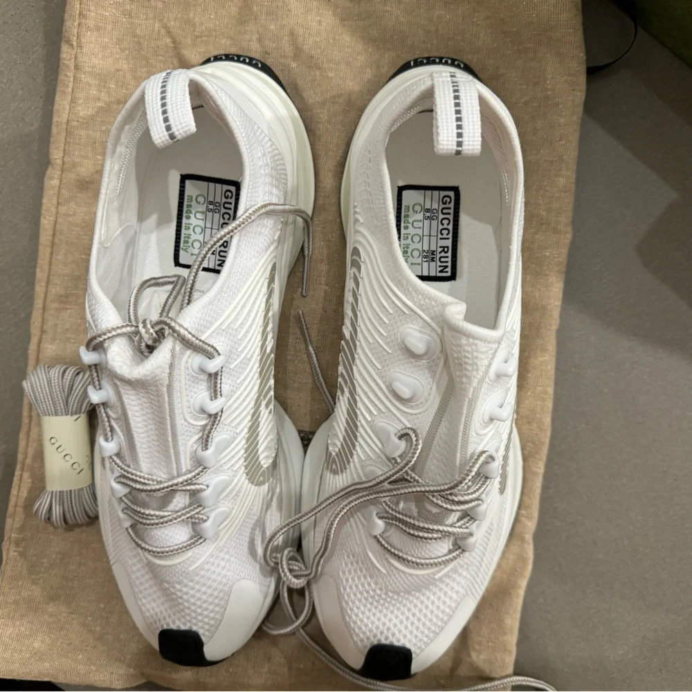 Gucci White Athletic Sneakers with Black Toe and Silver Accent